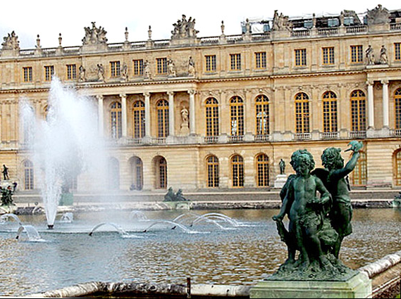 The Clocks of Versailles and the Petit Trianon