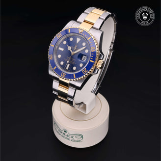 Submariner Date - image 6 of 38